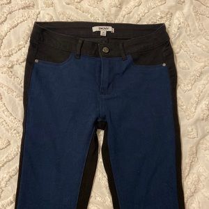 NWOT DKNY girls stretch jean